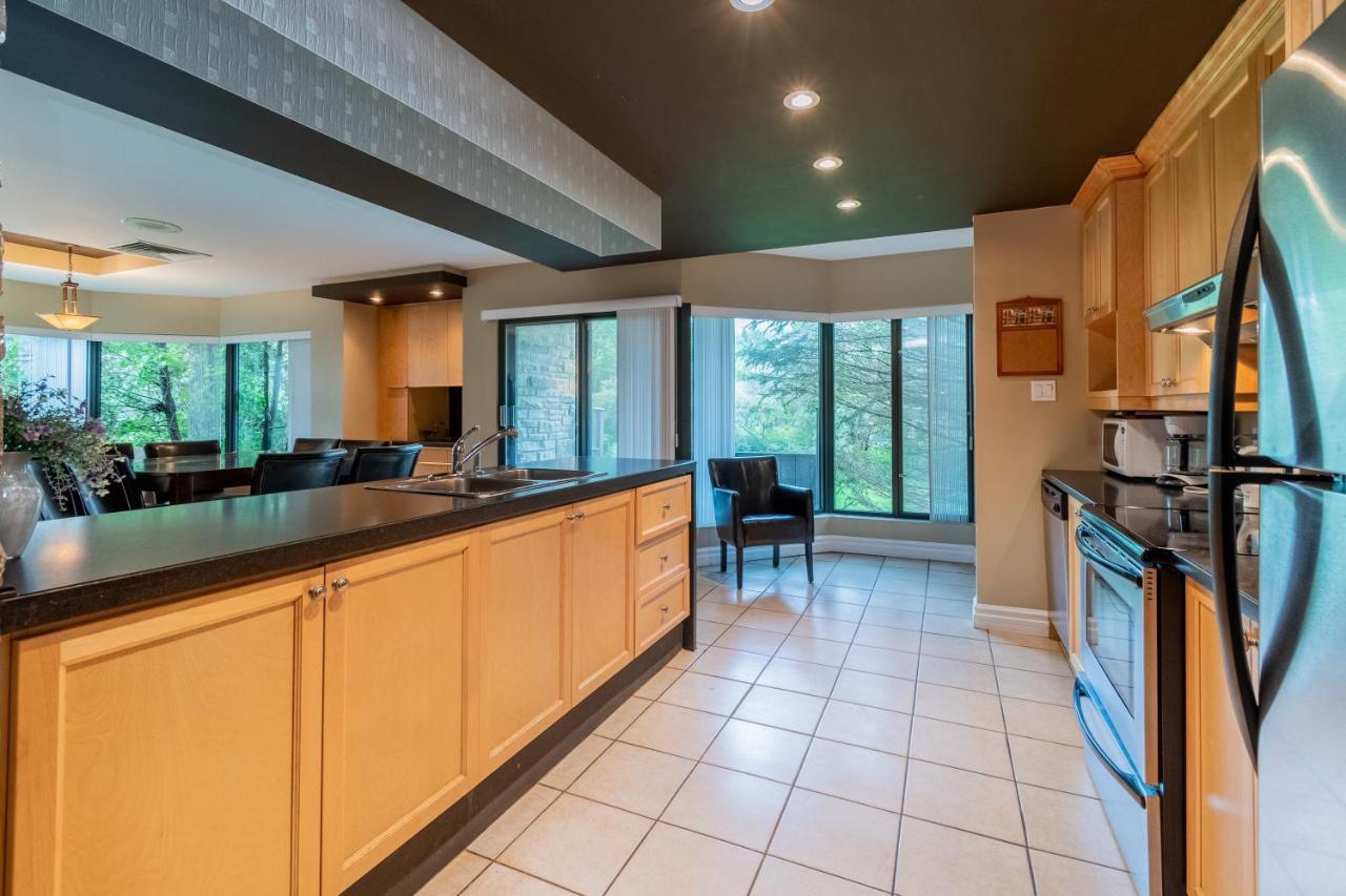 Condo Avec Parc Aquatique ! Beaupre Bagian luar foto