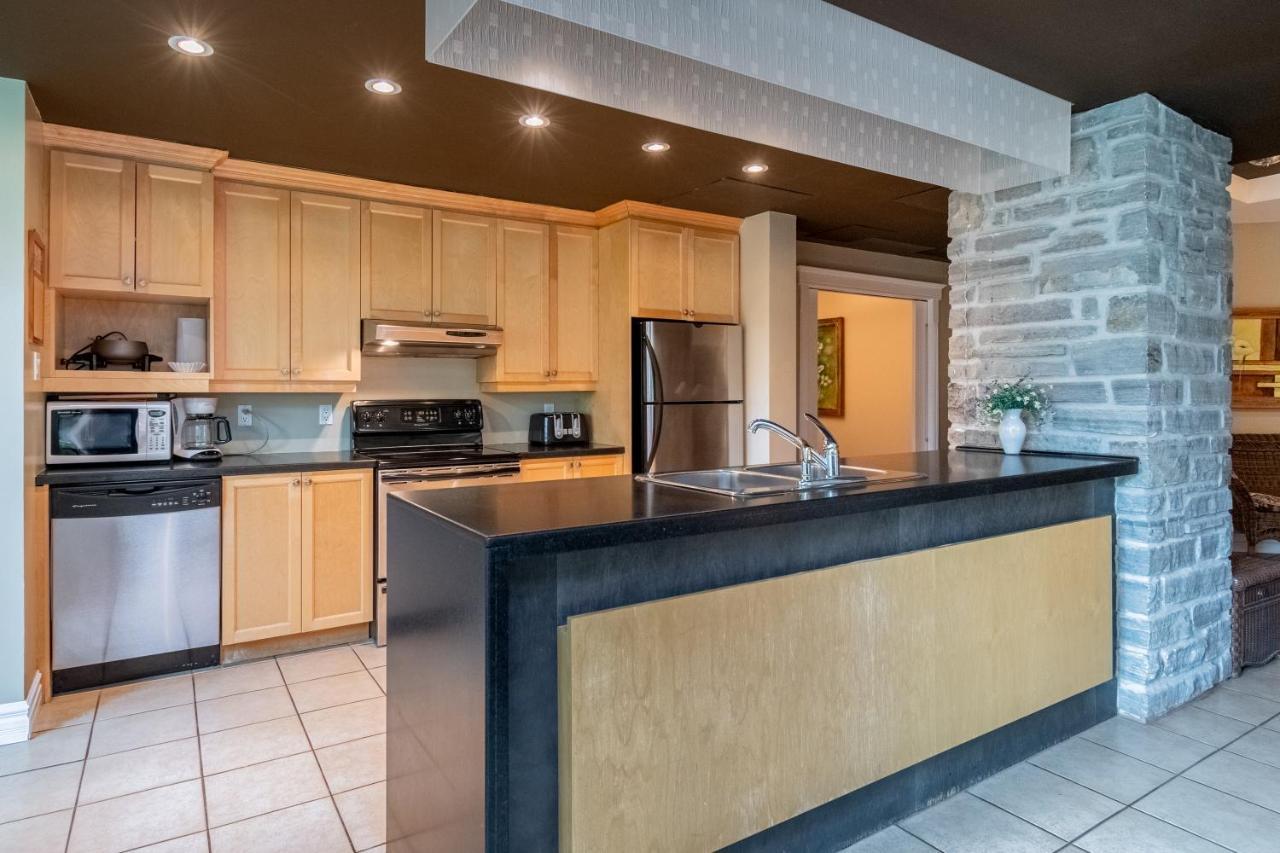 Condo Avec Parc Aquatique ! Beaupre Bagian luar foto